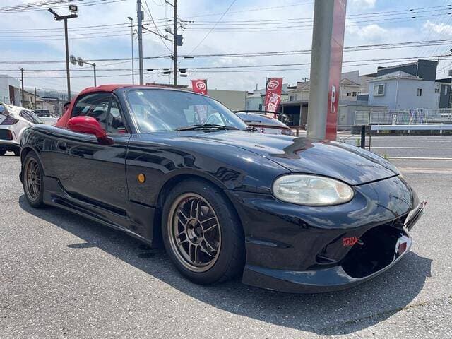 1998 Mazda Roadster (Eunos Roadster / MX-5) JDM car for sale — photo 4 of 12