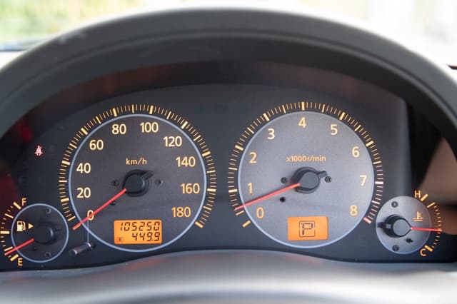 2001 Nissan Skyline JDM car for sale — photo 13 of 19