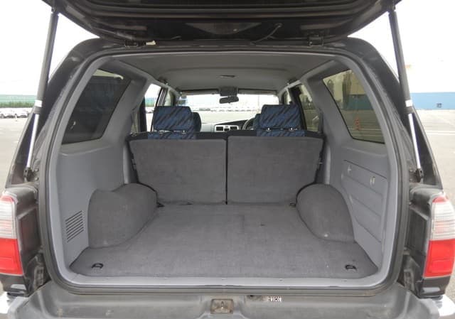 1998 Toyota Hilux Surf JDM car for sale — photo 6 of 6