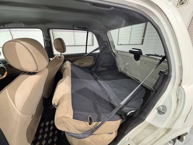 2001 Daihatsu Mira JDM car for sale — photo 21 of 25
