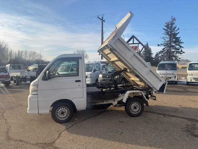 2008 Daihatsu Hijet JDM car for sale — photo 3 of 6