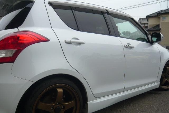 2011 Suzuki Swift JDM car for sale — photo 13 of 25