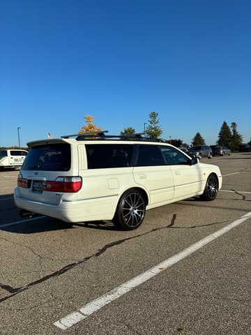 1999 Nissan Stagea JDM car for sale — photo 2 of 9