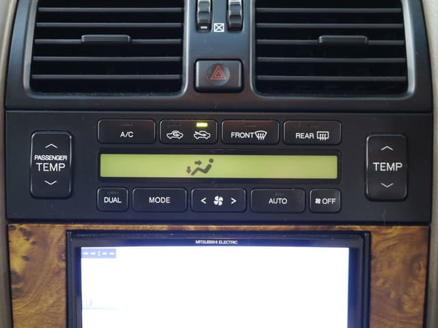 1997 Toyota Celsior JDM car for sale — photo 13 of 25