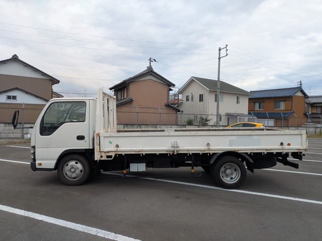 2006 Isuzu Elf JDM car for sale — photo 2 of 25