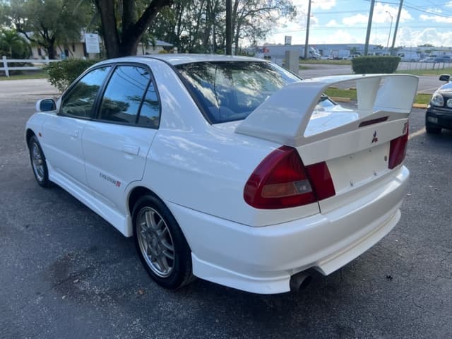 1997 Mitsubishi Lancer Evolution JDM car for sale — photo 6 of 14