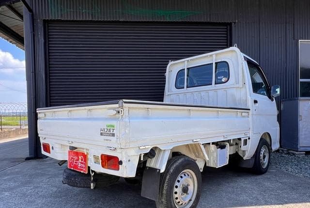 2006 Daihatsu Hijet JDM car for sale — photo 8 of 25