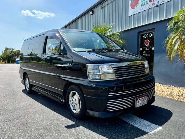 1999 Nissan Elgrand JDM car for sale — photo 12 of 25
