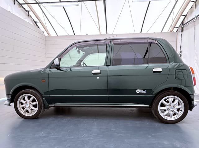 2001 Daihatsu Mira JDM car for sale — photo 23 of 25