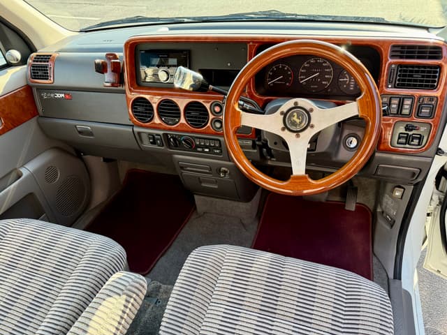 1997 Honda Stepwagon JDM car for sale — photo 12 of 22