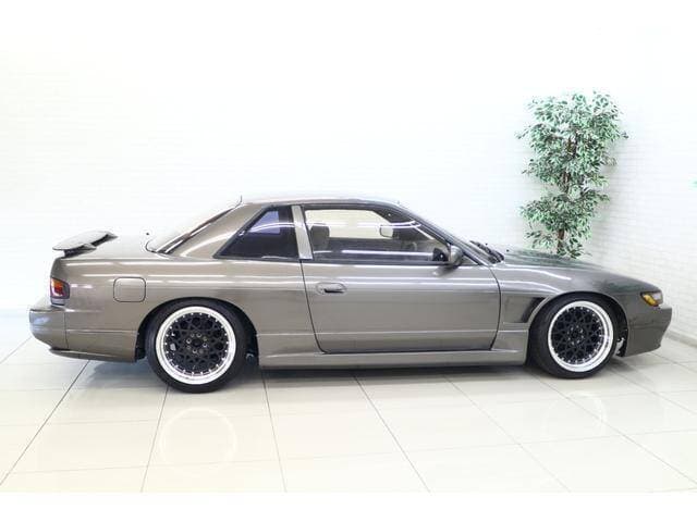 1992 Nissan Silvia JDM car for sale — photo 16 of 17
