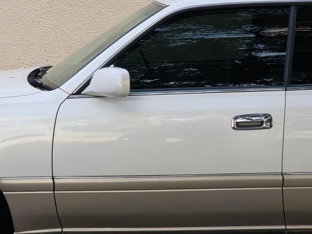 1996 Toyota Crown JDM car for sale — photo 23 of 25
