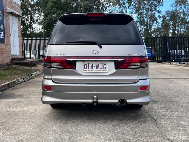2004 Toyota Estima JDM car for sale — photo 7 of 16