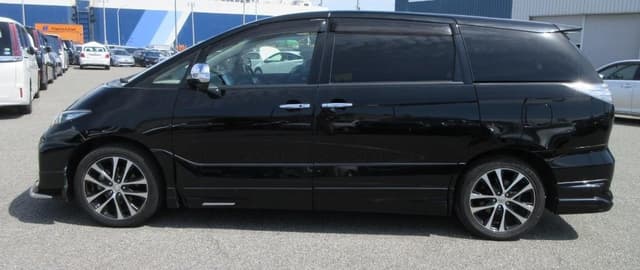 2012 Toyota Estima JDM car for sale — photo 6 of 25