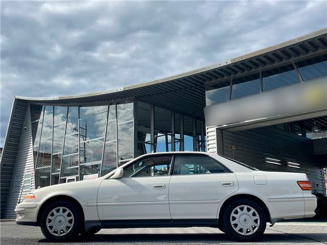 1996 Toyota Mark II JDM car for sale — photo 8 of 25