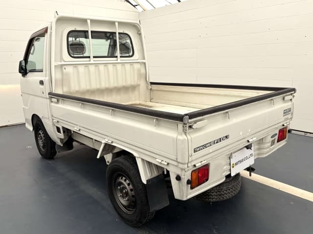 2000 Daihatsu Hijet JDM car for sale — photo 3 of 3