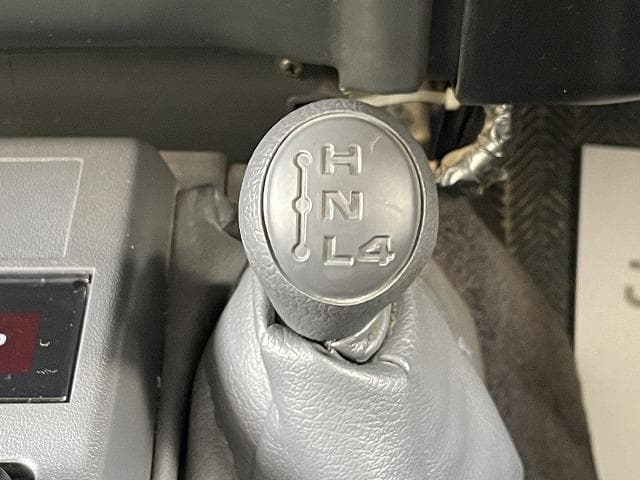 1994 Toyota Land Cruiser Prado JDM car for sale — photo 18 of 22