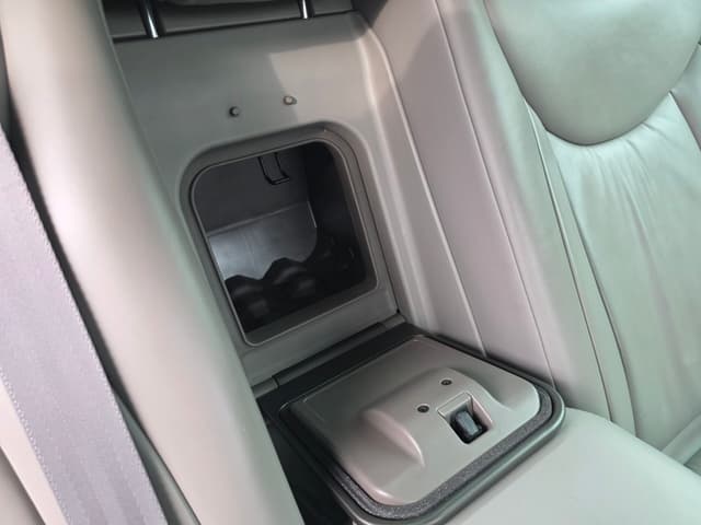 2001 Toyota Celsior JDM car for sale — photo 12 of 14