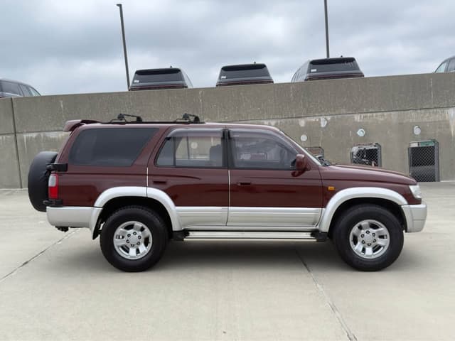 1995 Toyota Hilux Surf JDM car for sale — photo 2 of 19