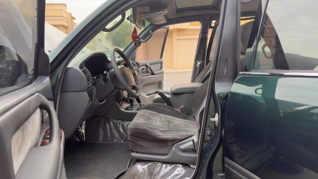 1998 Toyota Land Cruiser JDM car for sale — photo 12 of 25