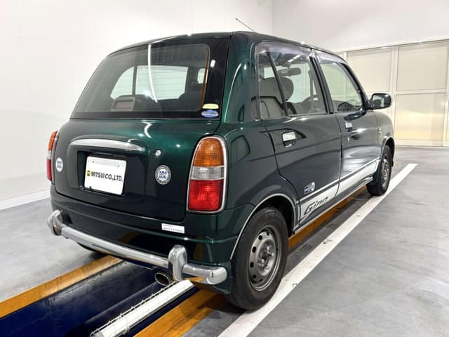 2001 Daihatsu Mira JDM car for sale — photo 5 of 25