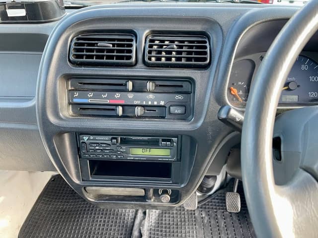 1999 Suzuki Carry JDM car for sale — photo 19 of 25