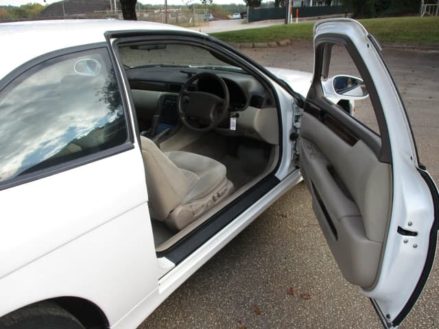 1997 Toyota Soarer JDM car for sale — photo 9 of 23