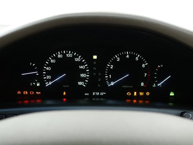 1997 Toyota Celsior JDM car for sale — photo 11 of 25