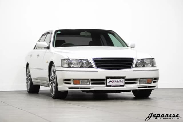 1997 Nissan Cima JDM car for sale — photo 3 of 25
