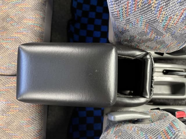 1999 Suzuki Jimny JDM car for sale — photo 22 of 25