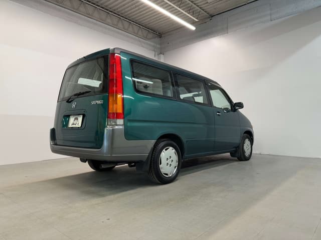 1996 Honda Stepwagon JDM car for sale — photo 12 of 25