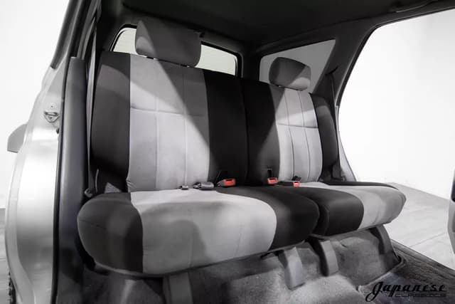 1999 Toyota Hilux Surf JDM car for sale — photo 16 of 25