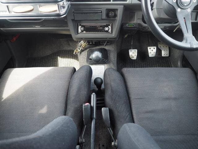 1997 Suzuki Jimny JDM car for sale — photo 9 of 20