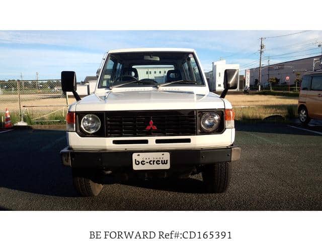 1989 Mitsubishi Pajero JDM car for sale — photo 2 of 19