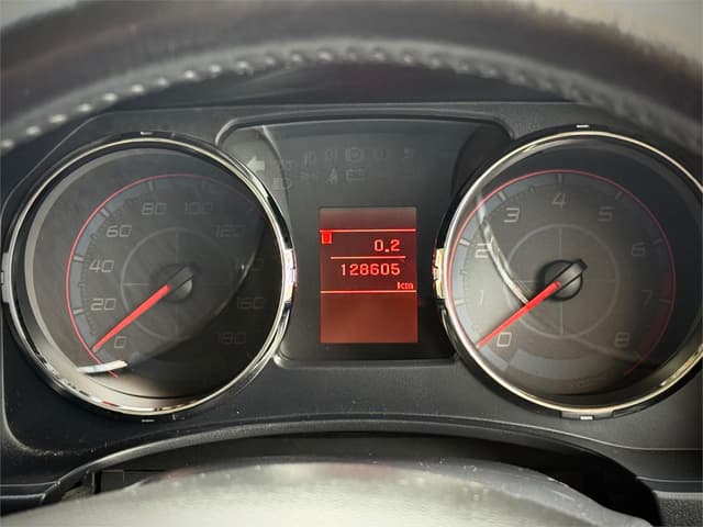 2009 Mitsubishi Delica JDM car for sale — photo 14 of 25