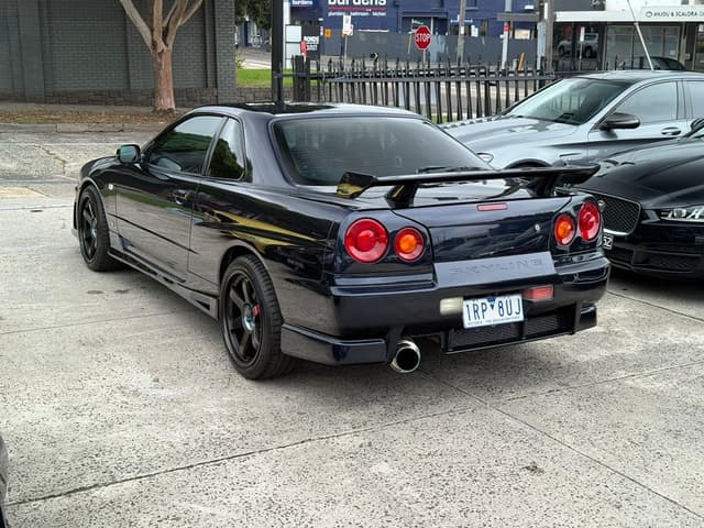 1998 Nissan Skyline JDM car for sale — photo 15 of 25