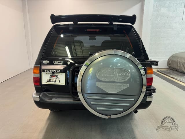 1997 Nissan Terrano JDM car for sale — photo 18 of 25