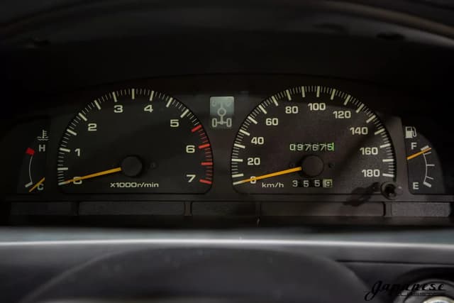 1996 Toyota Hilux JDM car for sale — photo 13 of 25