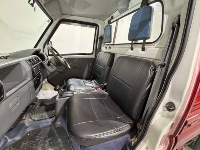 1999 Mitsubishi Minicab JDM car for sale — photo 9 of 24