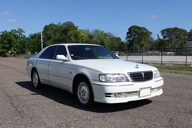 2000 Nissan Cima JDM car for sale — photo 16 of 19