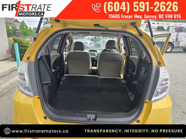 2011 Honda Fit JDM car for sale — photo 13 of 18