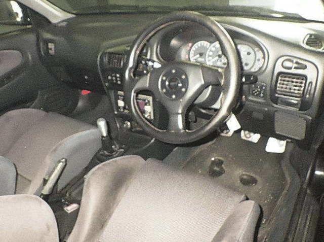 1995 Mitsubishi Lancer JDM car for sale — photo 2 of 5