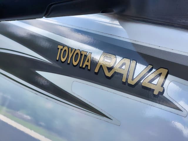 2000 Toyota RAV4 JDM car for sale — photo 24 of 25