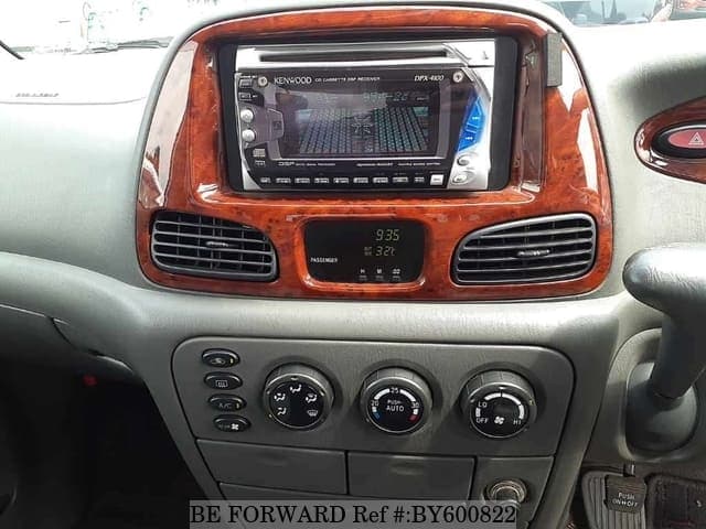 2000 Toyota Townace JDM car for sale — photo 4 of 8