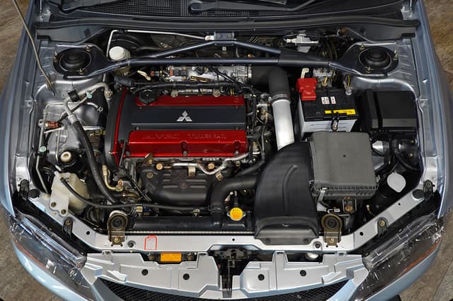 2005 Mitsubishi Lancer Evolution JDM car for sale — photo 5 of 25
