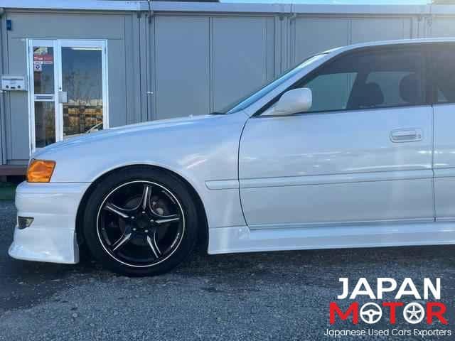 2001 Toyota Chaser JDM car for sale — photo 7 of 25