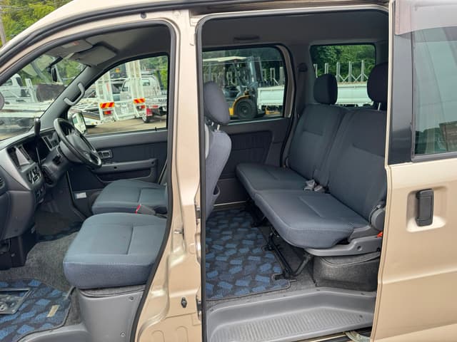 2001 Daihatsu Atrai JDM car for sale — photo 9 of 10