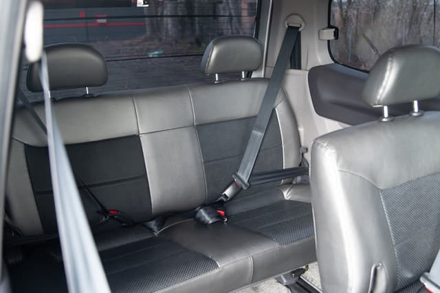 2001 Nissan Serena JDM car for sale — photo 14 of 15