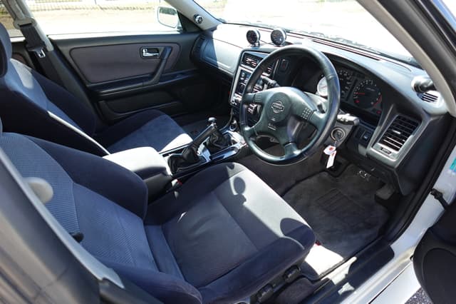 1997 Nissan Stagea JDM car for sale — photo 19 of 20
