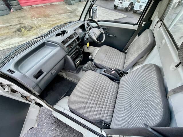 1999 Daihatsu Hijet JDM car for sale — photo 23 of 25